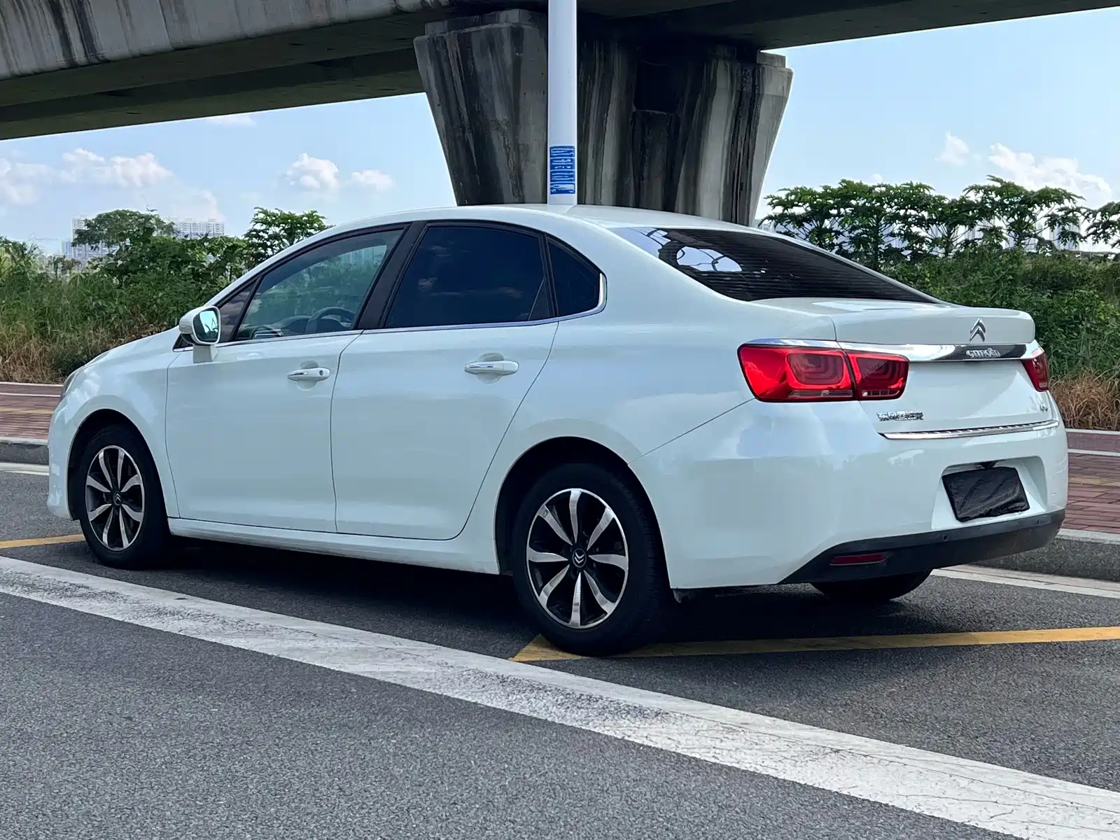 Photo 9 - Citroën C4 C-Quatre