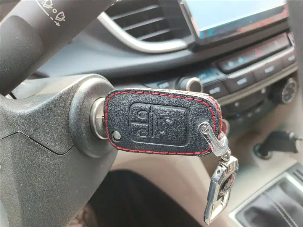 Buick Excelle 2016 15N Manual Elite фото 9