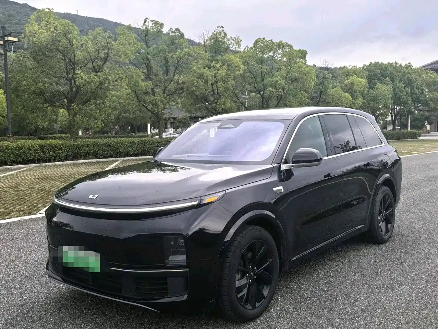 Li Auto L8 2023