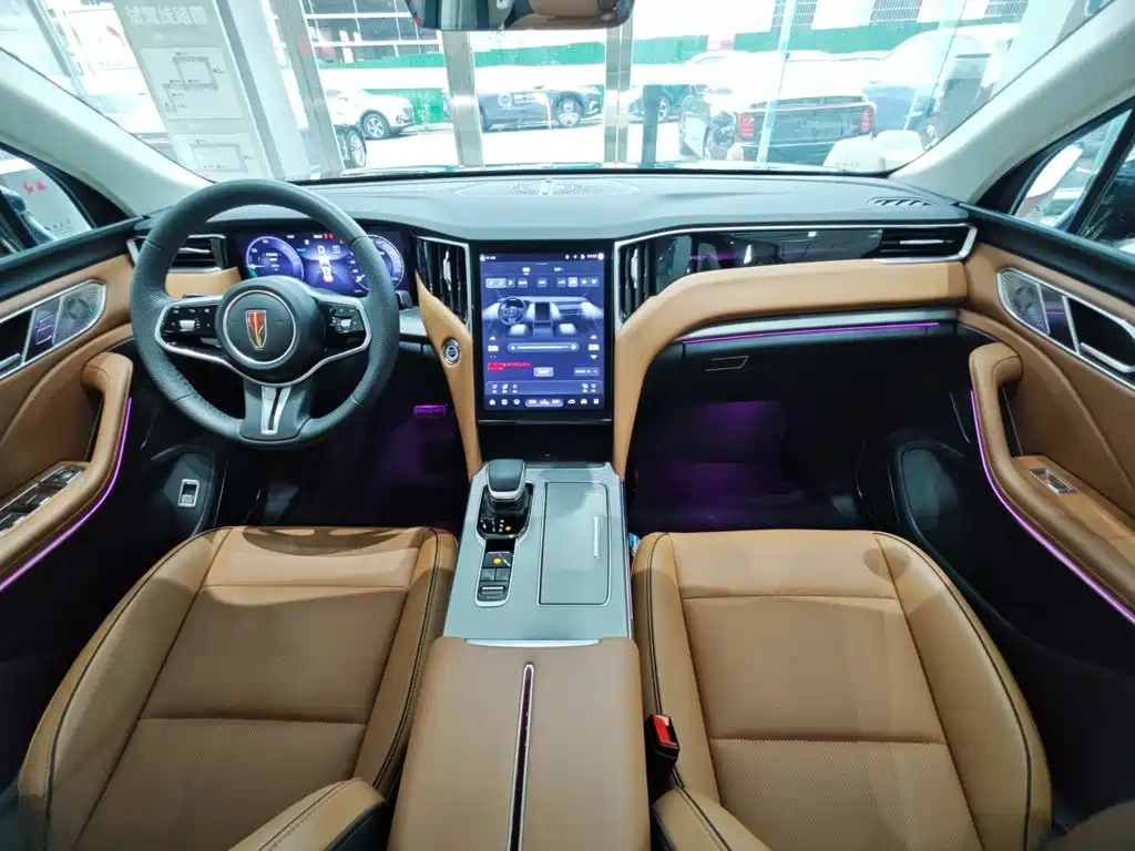 Hongqi HS7 PHEV 2026 2025 Revised Model 2.0T PHEV 4WD 2 Million Units Commemorative Edition 6-Seater