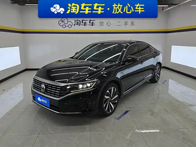 Volkswagen Passat 2022