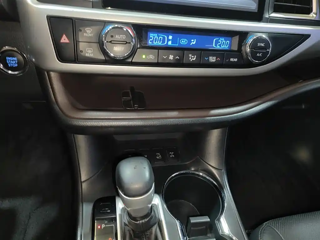 Toyota Highlander 2015 2.0T AWD Luxury Edition 7-seater фото 13