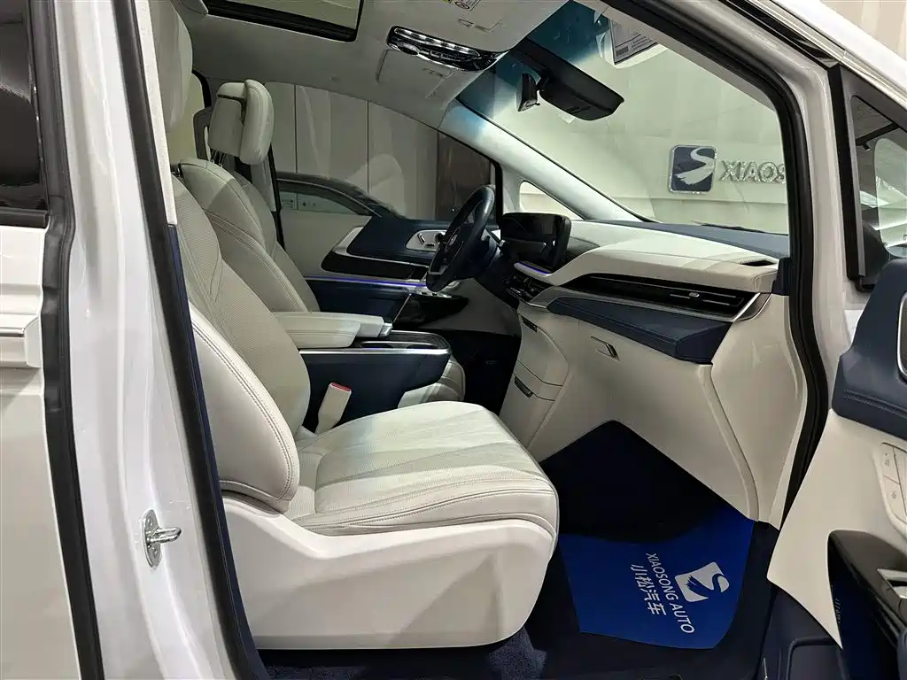 Buick Century 2023 2.0T 6-Seat World Edition фото 15
