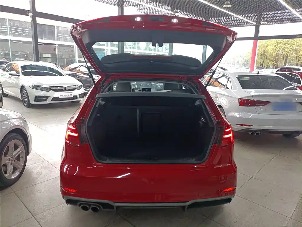 Audi A3 2019 Sportback 35 TFSI Fashion China V фото 19
