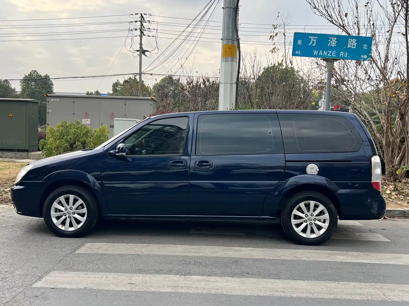 Buick GL8 2014 2.4L Classic Edition фото 7