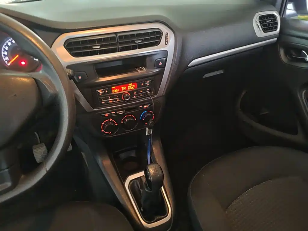 Peugeot 301 2016 2016 1.6L Manual Comfort Edition