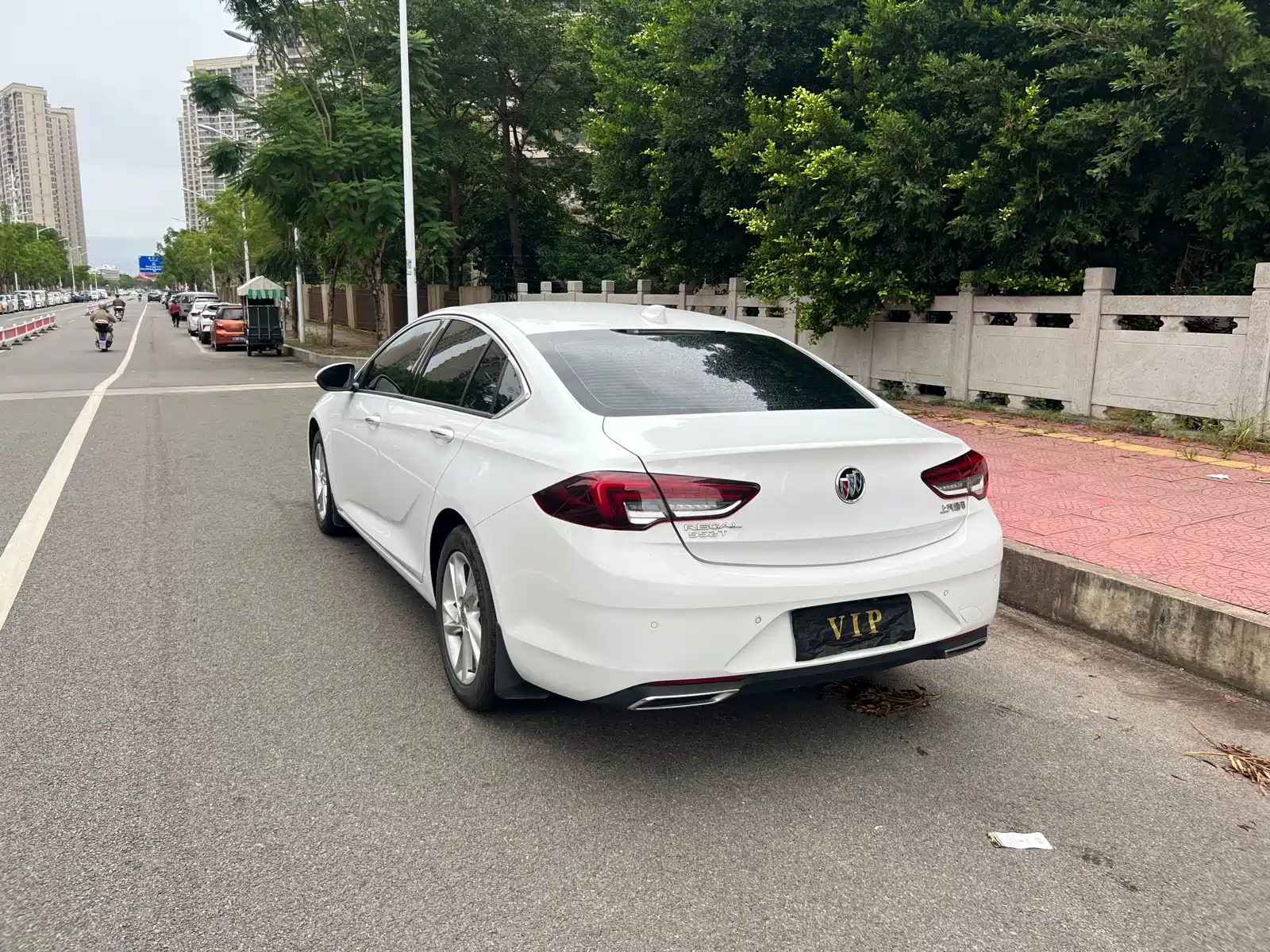 Фото 9 - Buick Regal