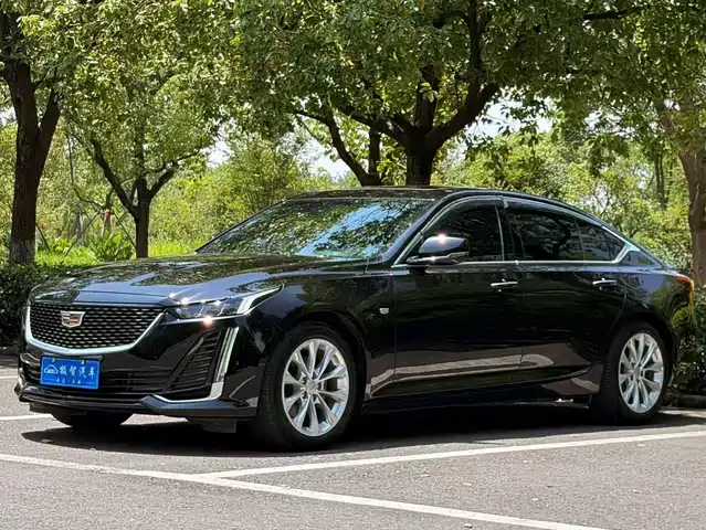 Cadillac CT5 2025