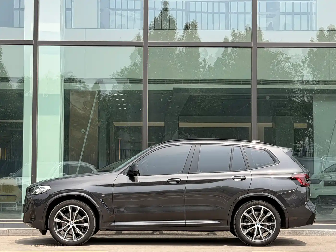BMW X3 2022 xDrive30i Leading M Night Package фото 3