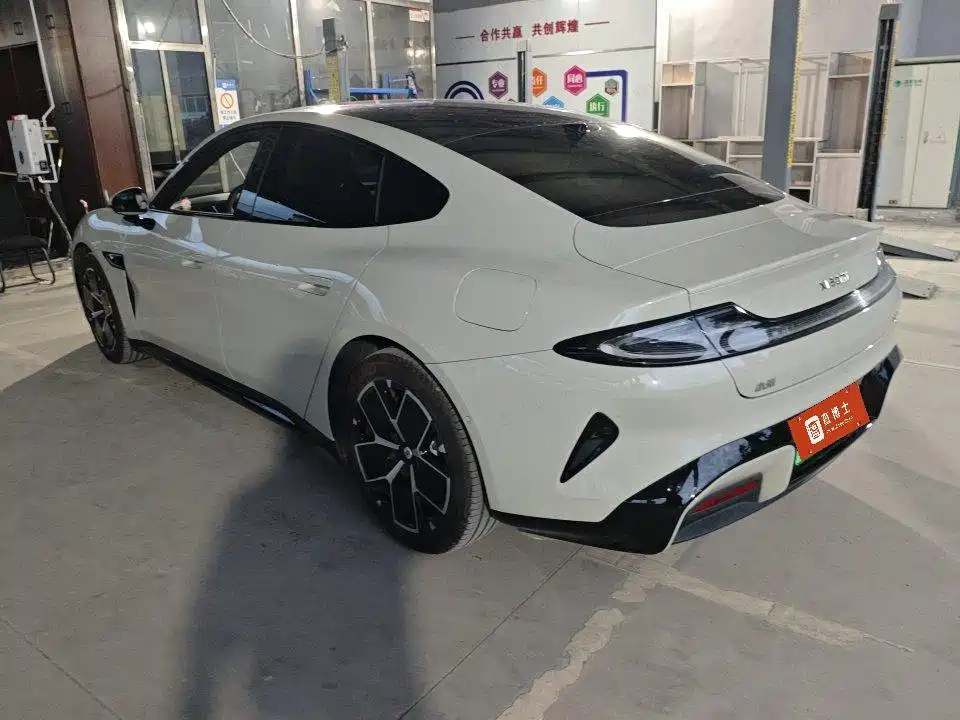 Фото 6 - Xiaomi SU7