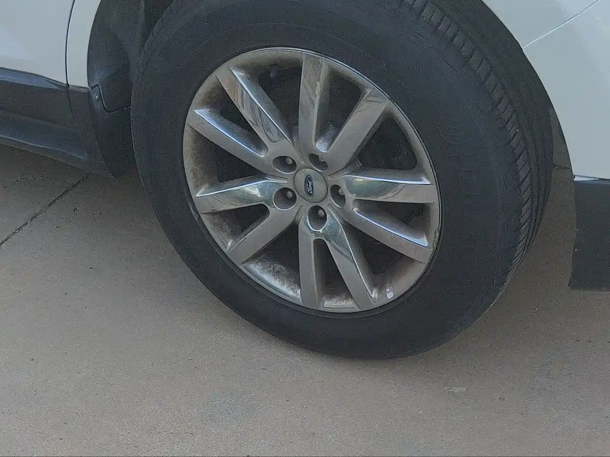 Ford Edge (Import) 2014 2012 2.0T Prestige