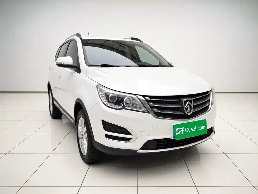 Baojun 560 2017 2016 1.8L Manual Value