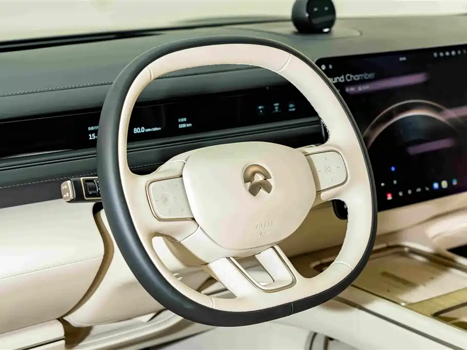 NIO ES8 2026 2025 Model 6-Seat Executive Luxury Edition