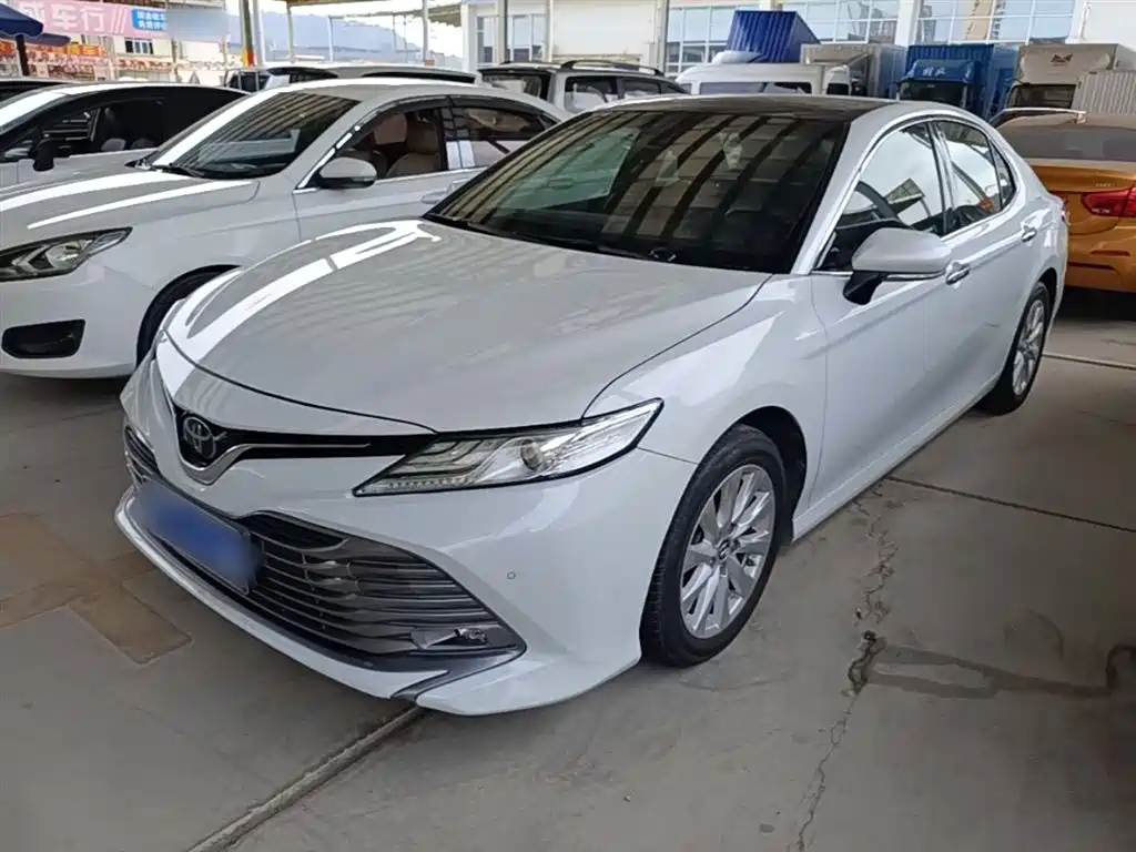 Toyota Camry 2019 2.0G Luxury Edition China VI