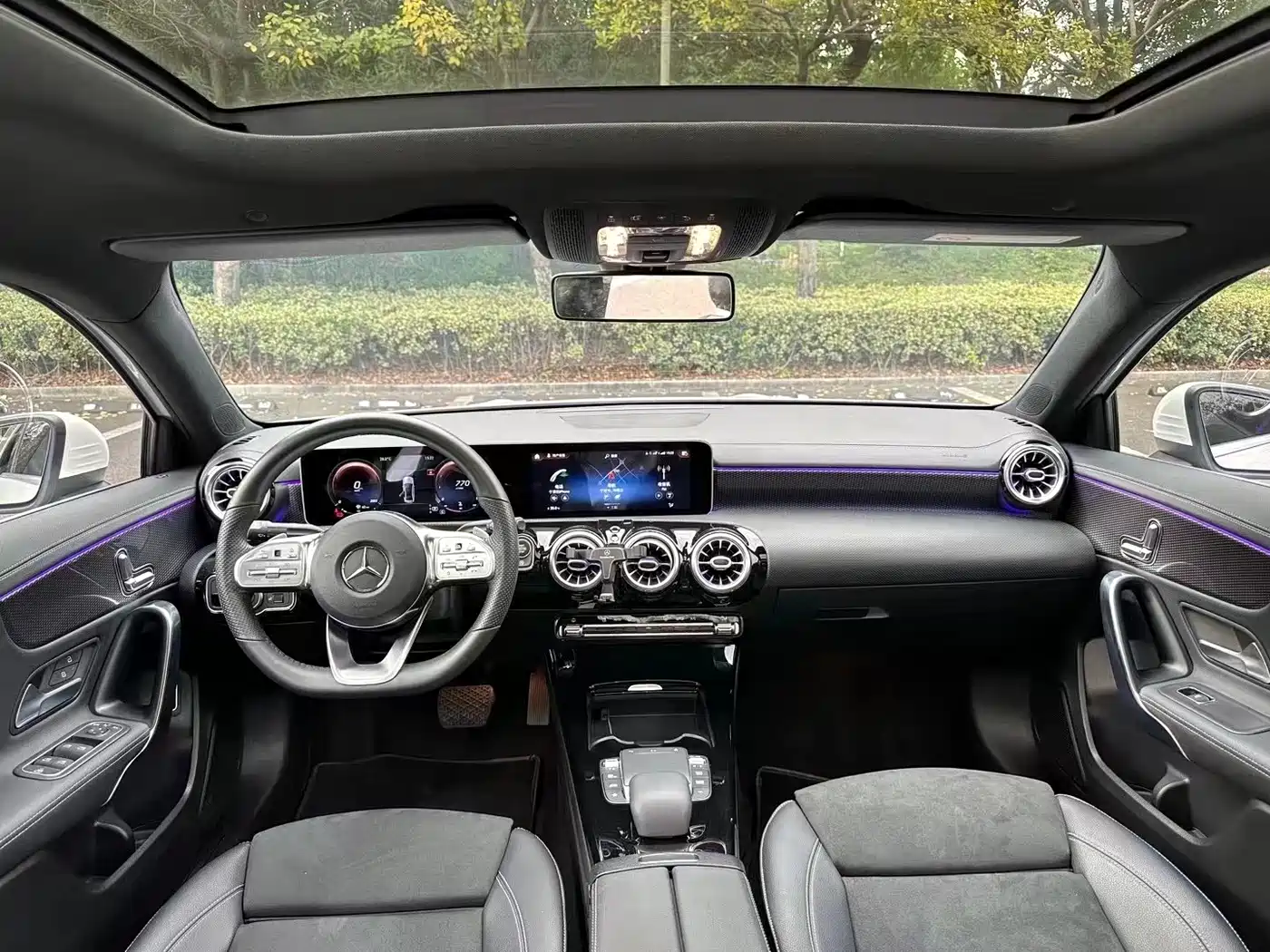 Mercedes-Benz A-Class 2020 A 200 L Sport Sedan фото 5