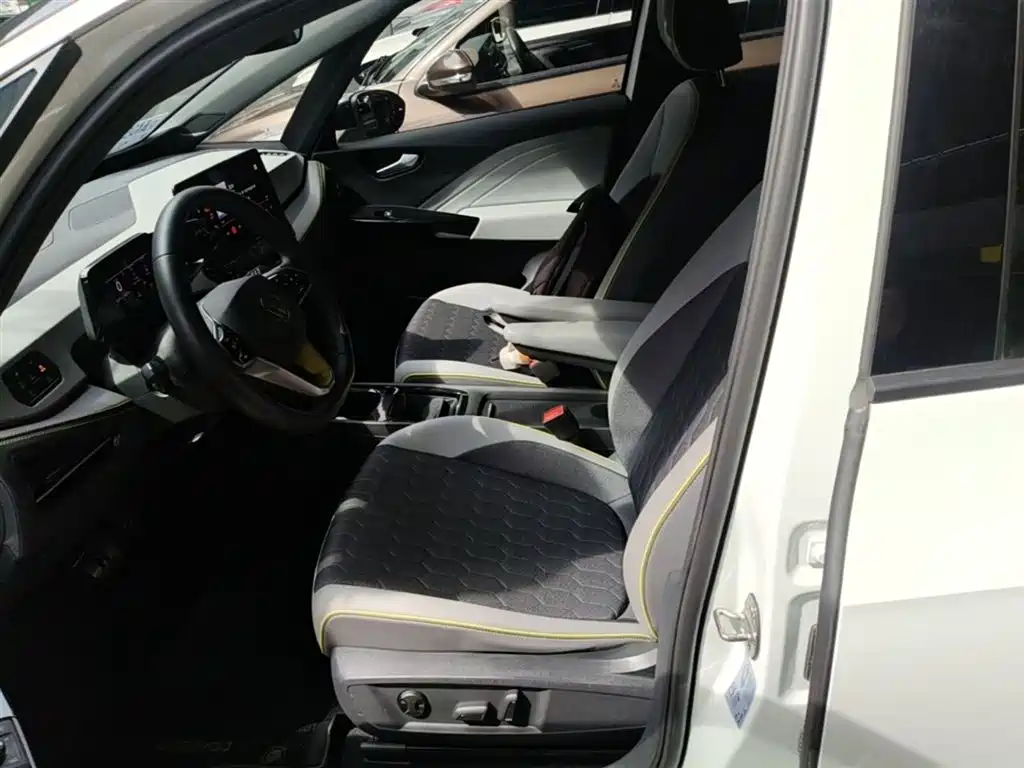 Volkswagen ID.3 2024 Ultimate Intelligence Edition фото 15