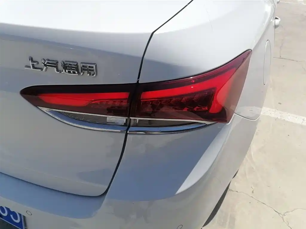 Buick Excelle 2019 15T DCT Connected Elite Type China VI фото 8
