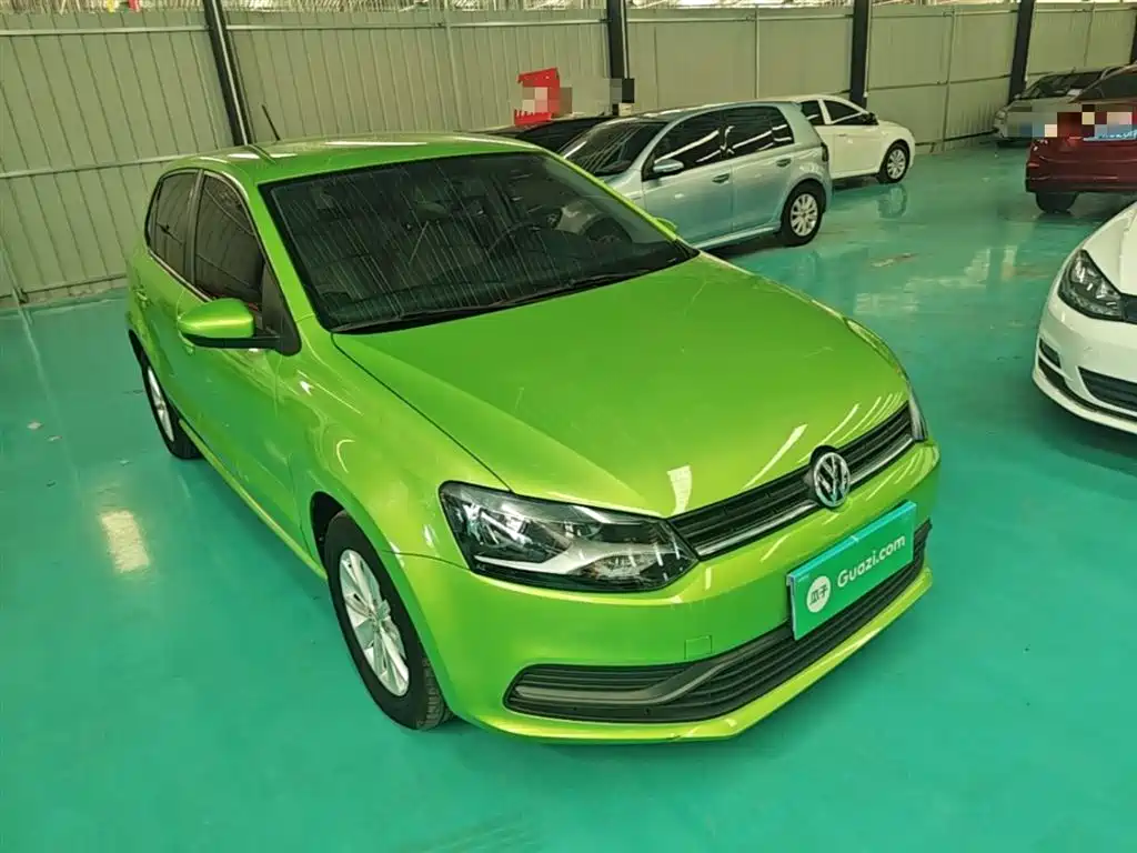 Volkswagen Polo 2016 1.4L Automatic Trend фото 4