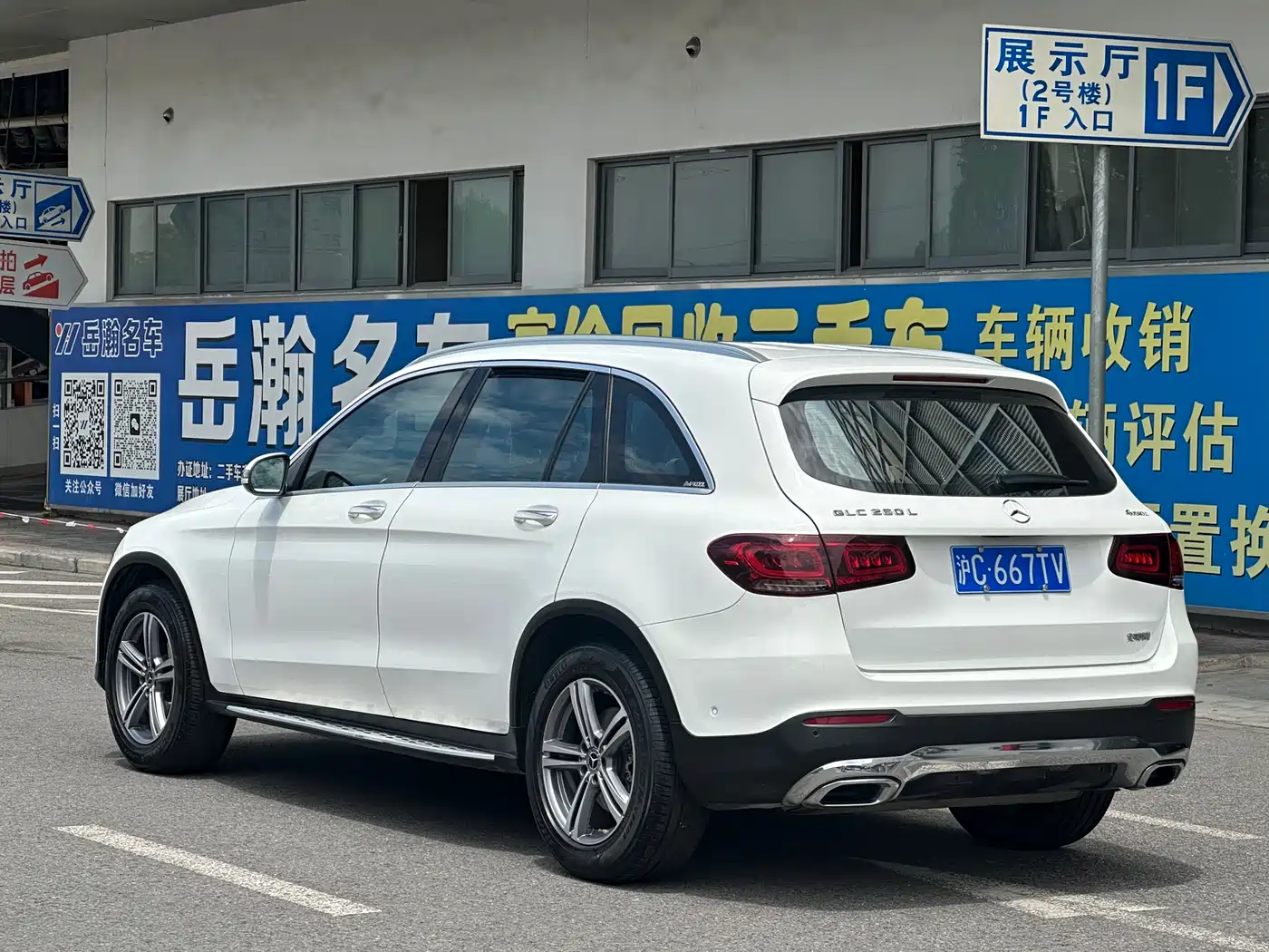 Mercedes-Benz GLC 2021 GLC 260 L 4MATIC Sporty фото 10