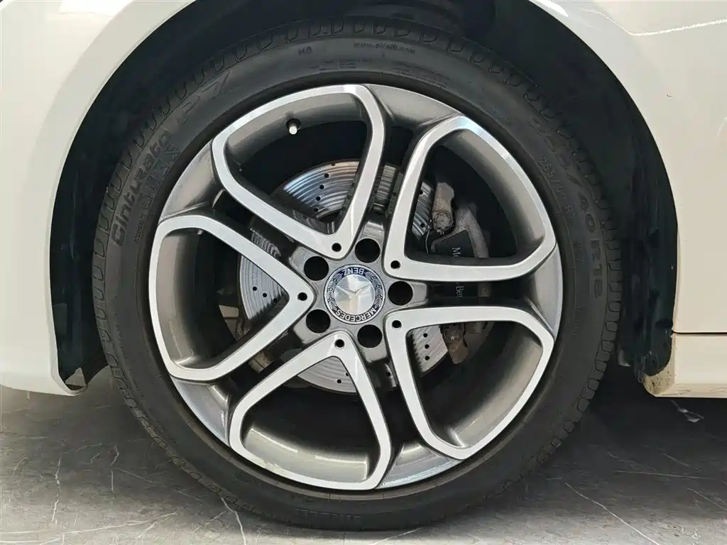 Mercedes-Benz CLS 2015 CLS 260 фото 4