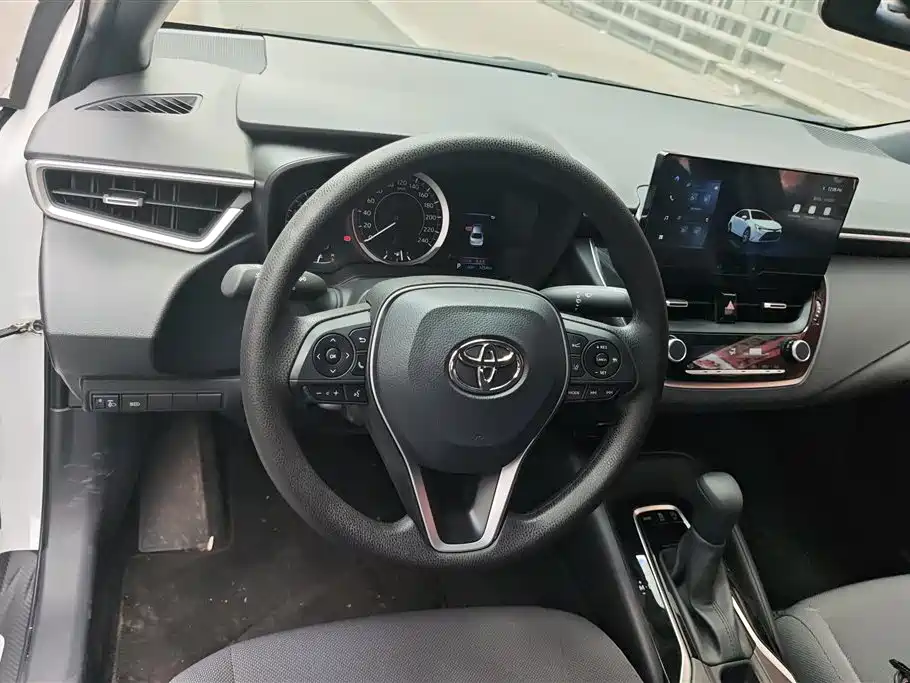 Toyota Levin 2024 185T CVT Luxury Edition фото 15