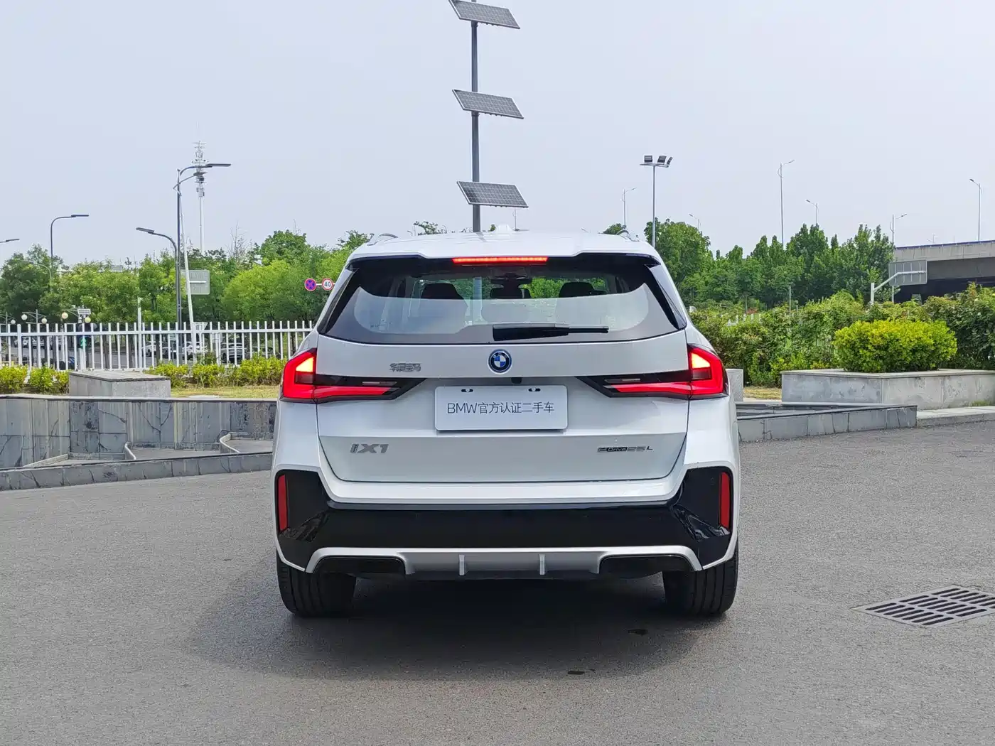 BMW iX1 2025 2025 eDrive25L M Sport Package