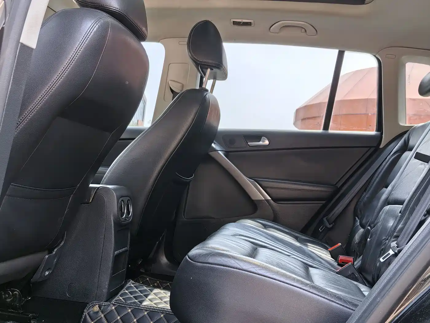 Volkswagen Tiguan 2012 1.8TSI Automatic 4WD Elite Edition фото 10