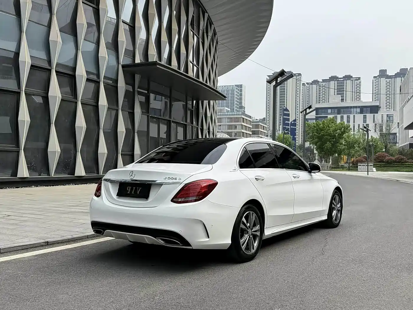 Mercedes-Benz C-Class 2017 C 200 L Sport фото 7