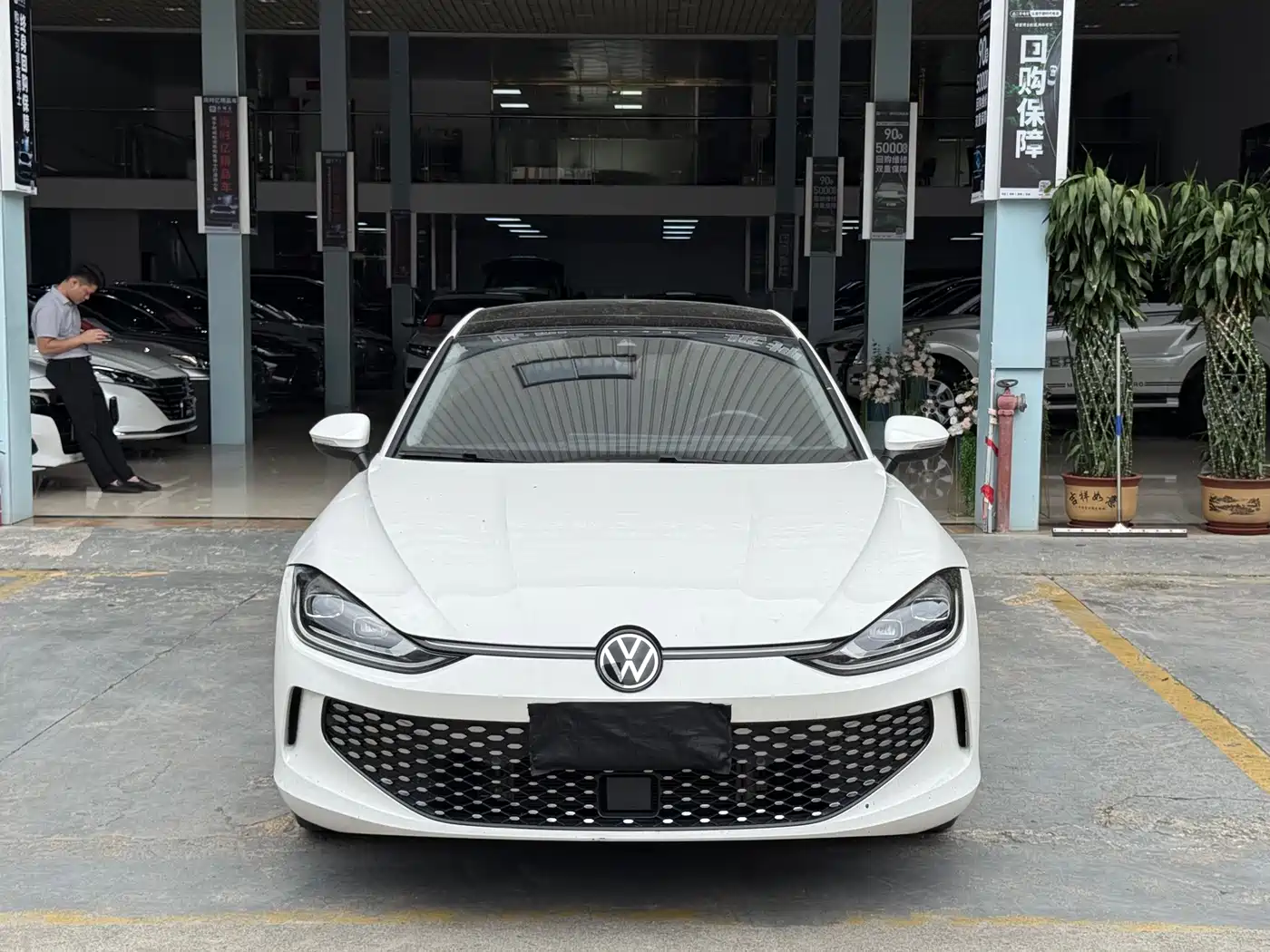 Volkswagen Lamando 2022 Lamando L 280TSI DSG Cool Edition фото 2