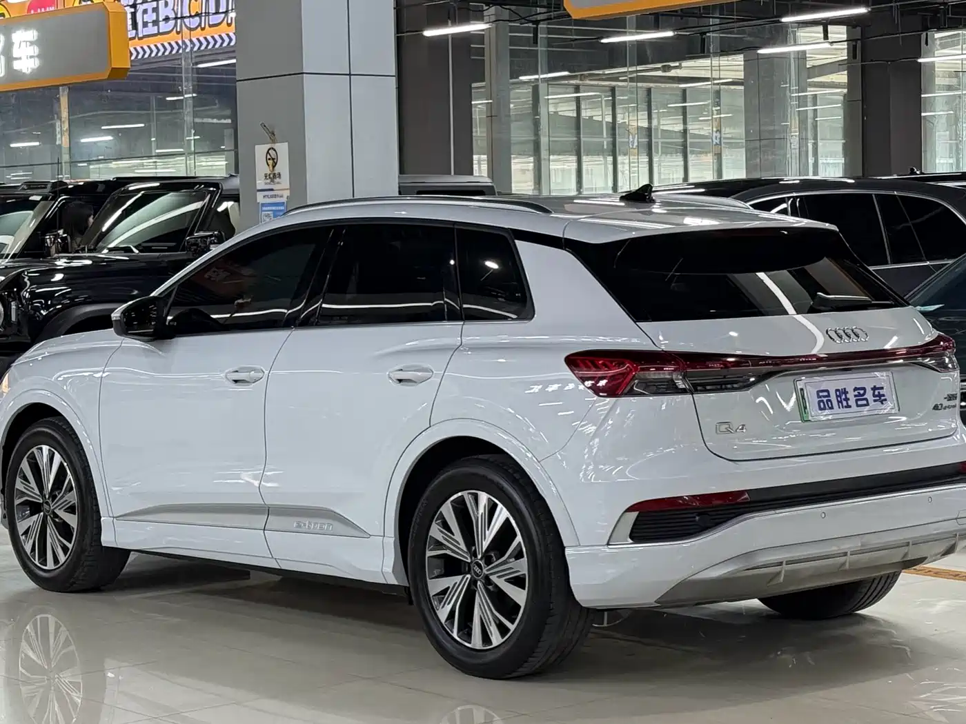 Audi Q4 e-tron 2023 40 e-tron Pioneer Edition фото 3
