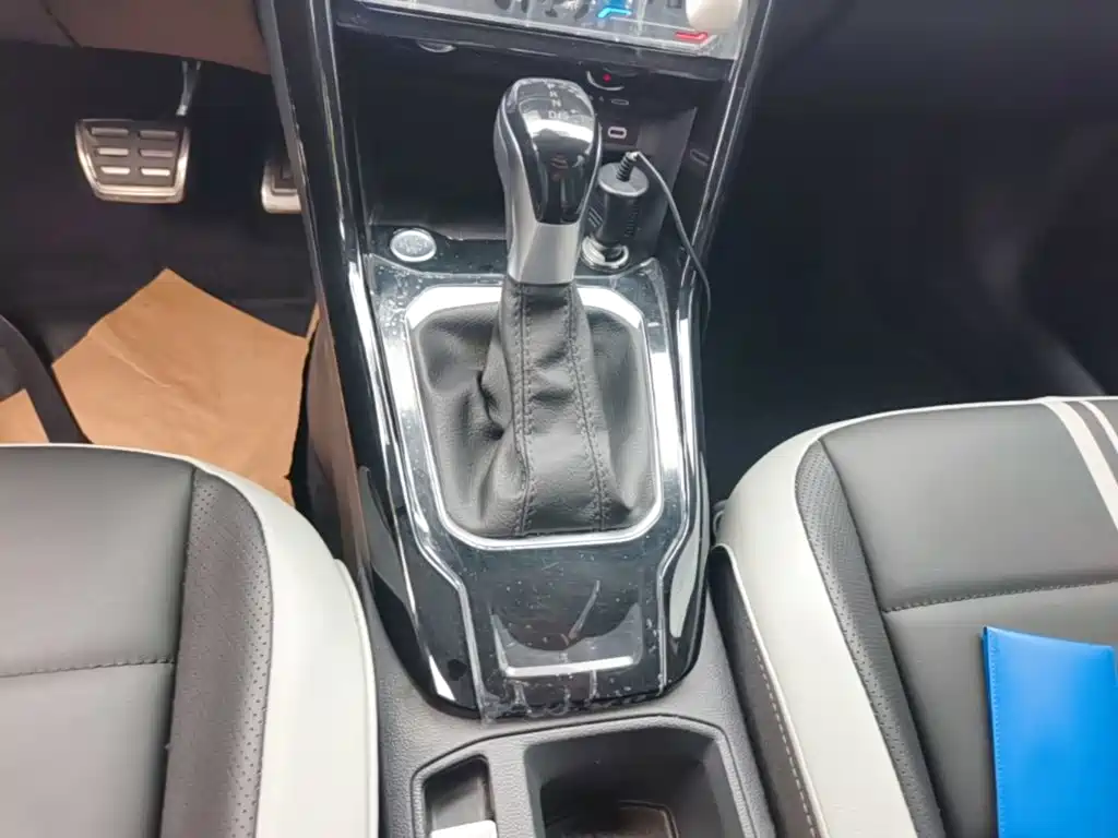 Volkswagen T-Roc, миниатюра 14