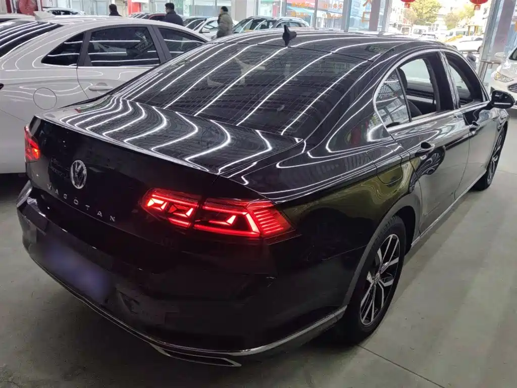 Volkswagen Magotan 2020 280TSI DSG Comfort фото 5