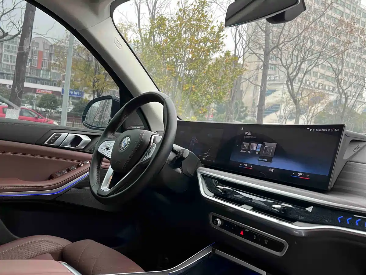 BMW X7 2023 xDrive40i Leading Luxury Package фото 12