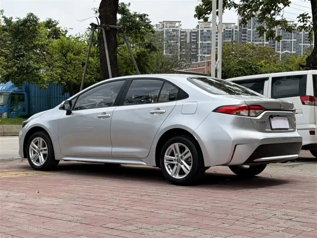 Toyota Levin 2021 185T CVT Luxury Edition фото 19