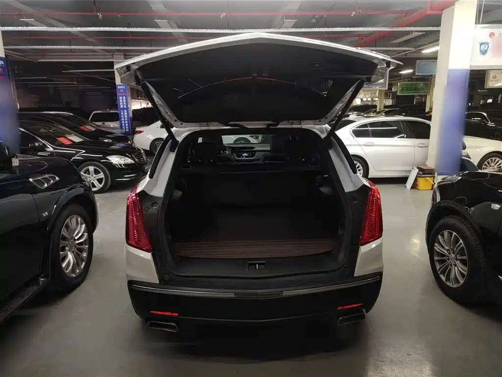 Cadillac XT5 2018 28E AWD Technology Model фото 12