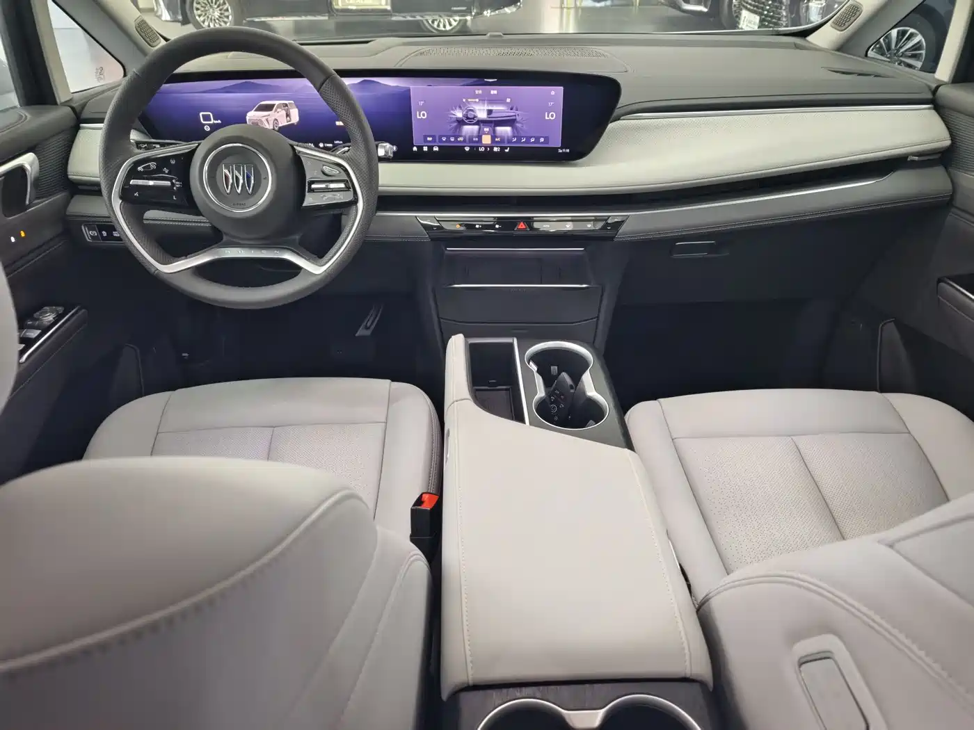 Buick GL8 2025 Land Honor Premium Edition фото 14