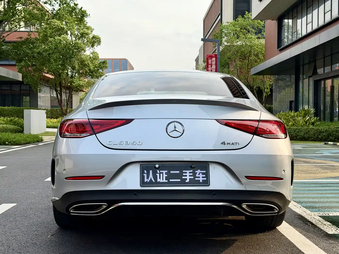 MERCEDES-BENZ CLS