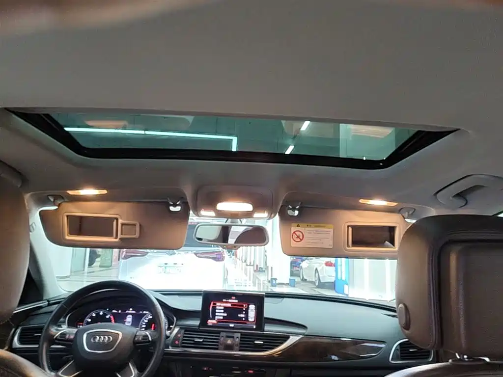Audi A6L 2014 TFSI Comfort фото 18