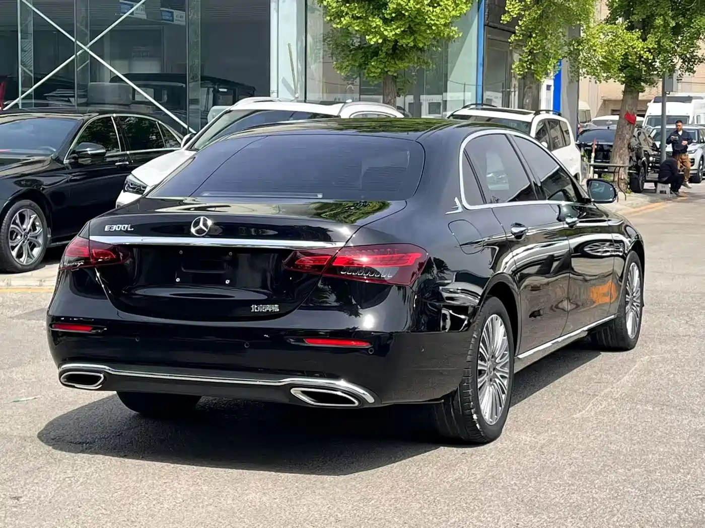 Mercedes-Benz E-Class 2022 E 300 L Luxury фото 9