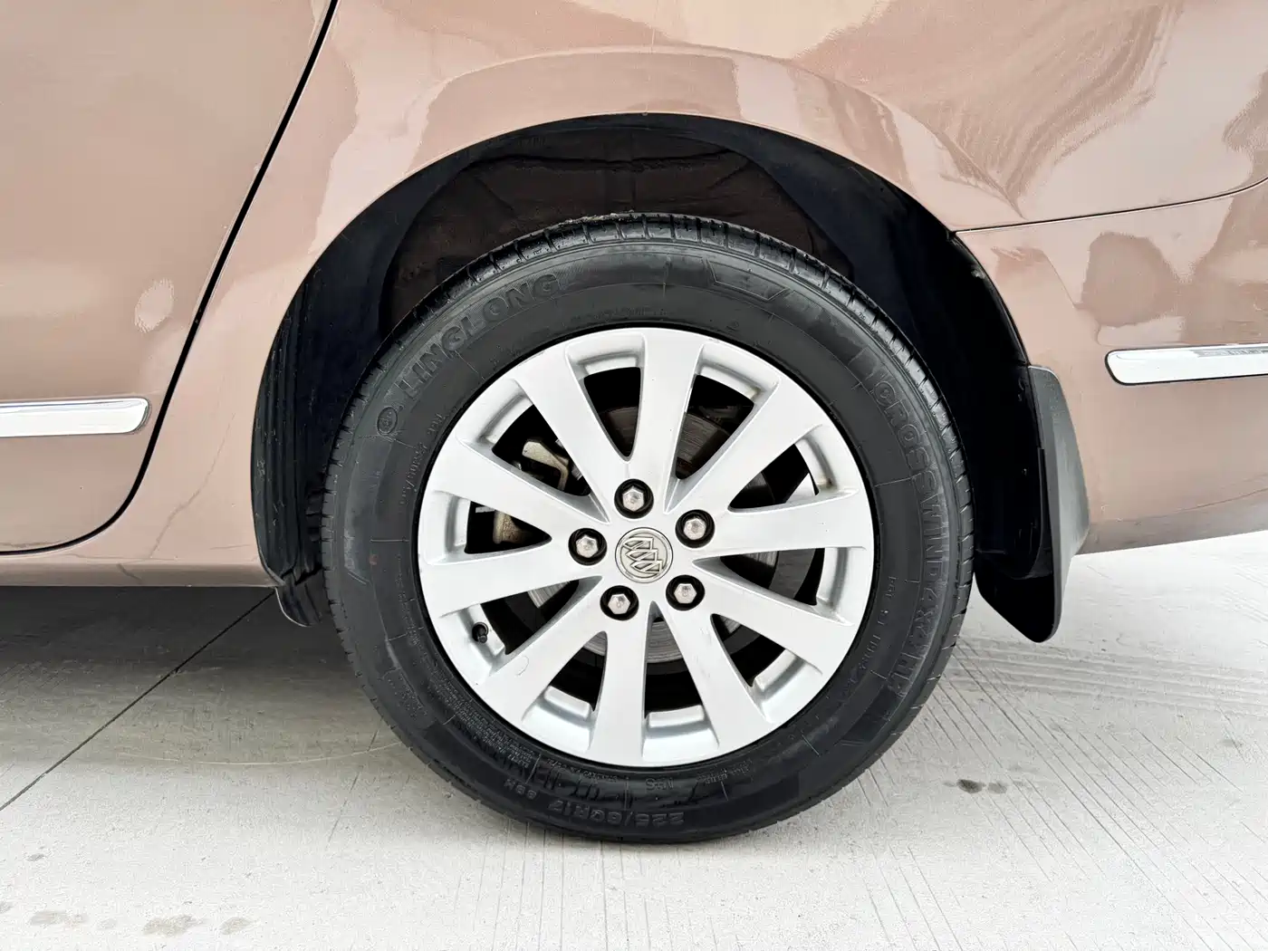 Buick GL8 2018 28T Luxury Model China VI фото 17