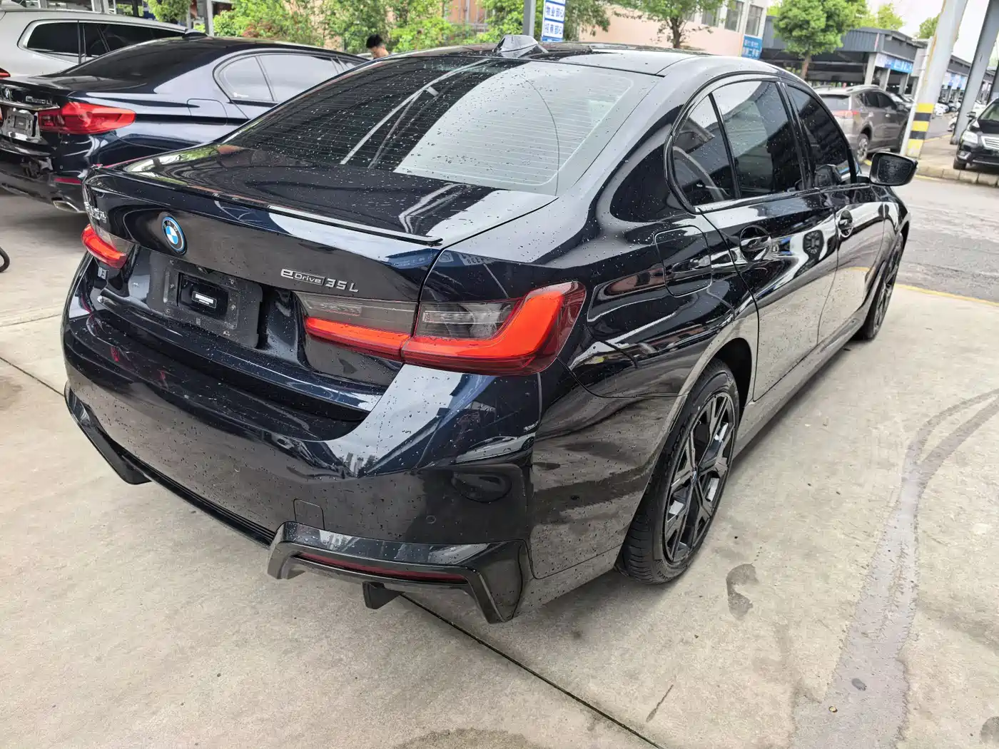 BMW i3 2022 eDrive 35 L фото 15