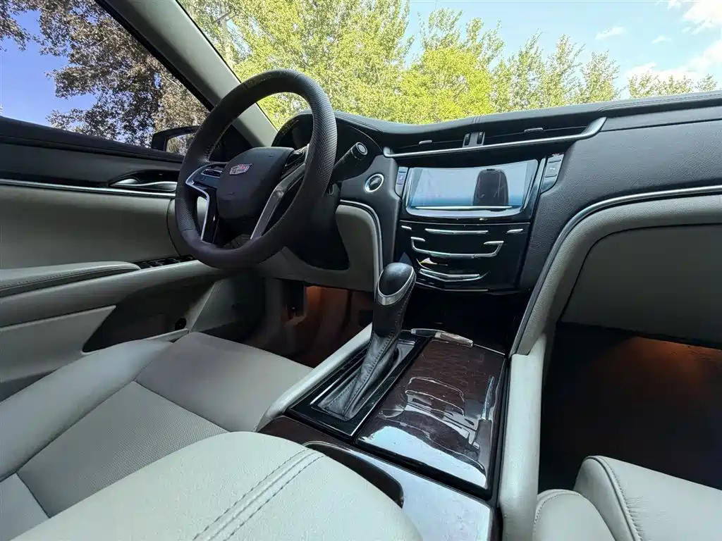 Cadillac XTS 2016 28T Technology фото 8