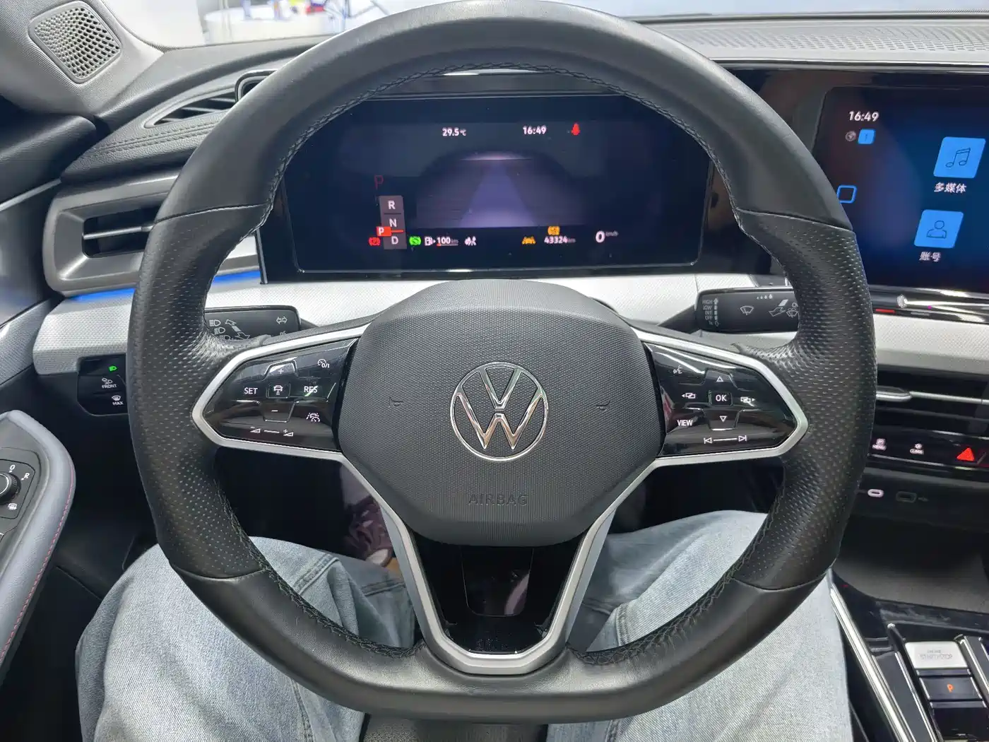 Volkswagen Lamando 2022 Lamando L 280TSI DSG Cool Edition фото 8