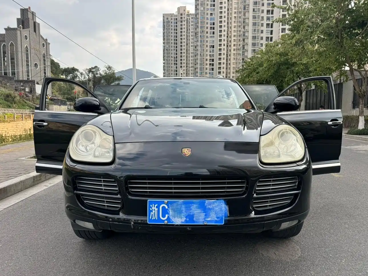 Porsche Cayenne 2006 2006 Cayenne 3.2L AT