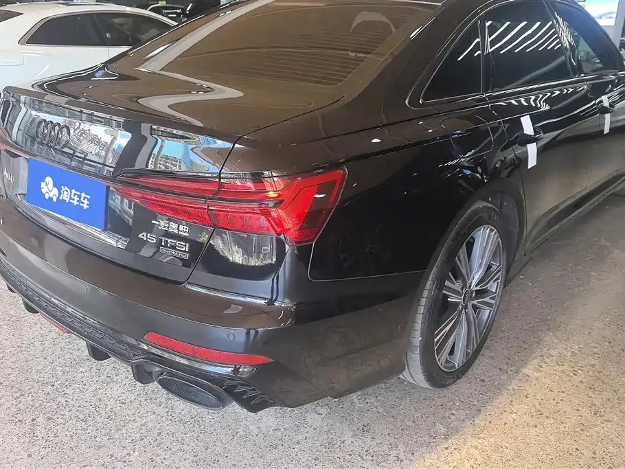 Audi A6L 2024 45 TFSI Premium Dynamic фото 3