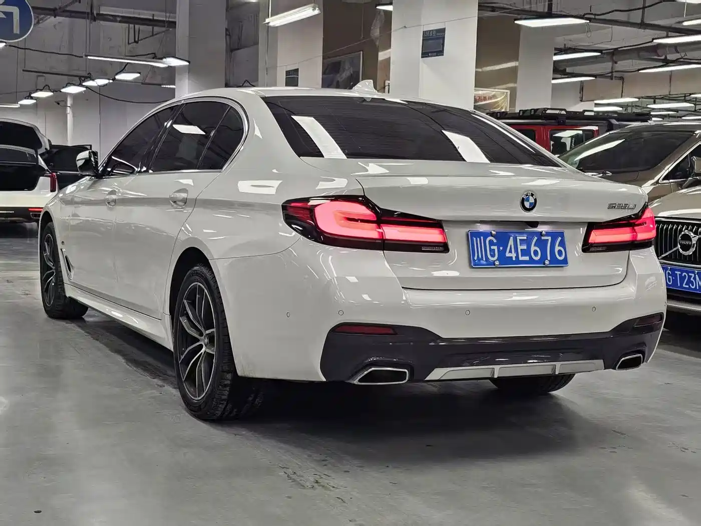 BMW 5-SERIES