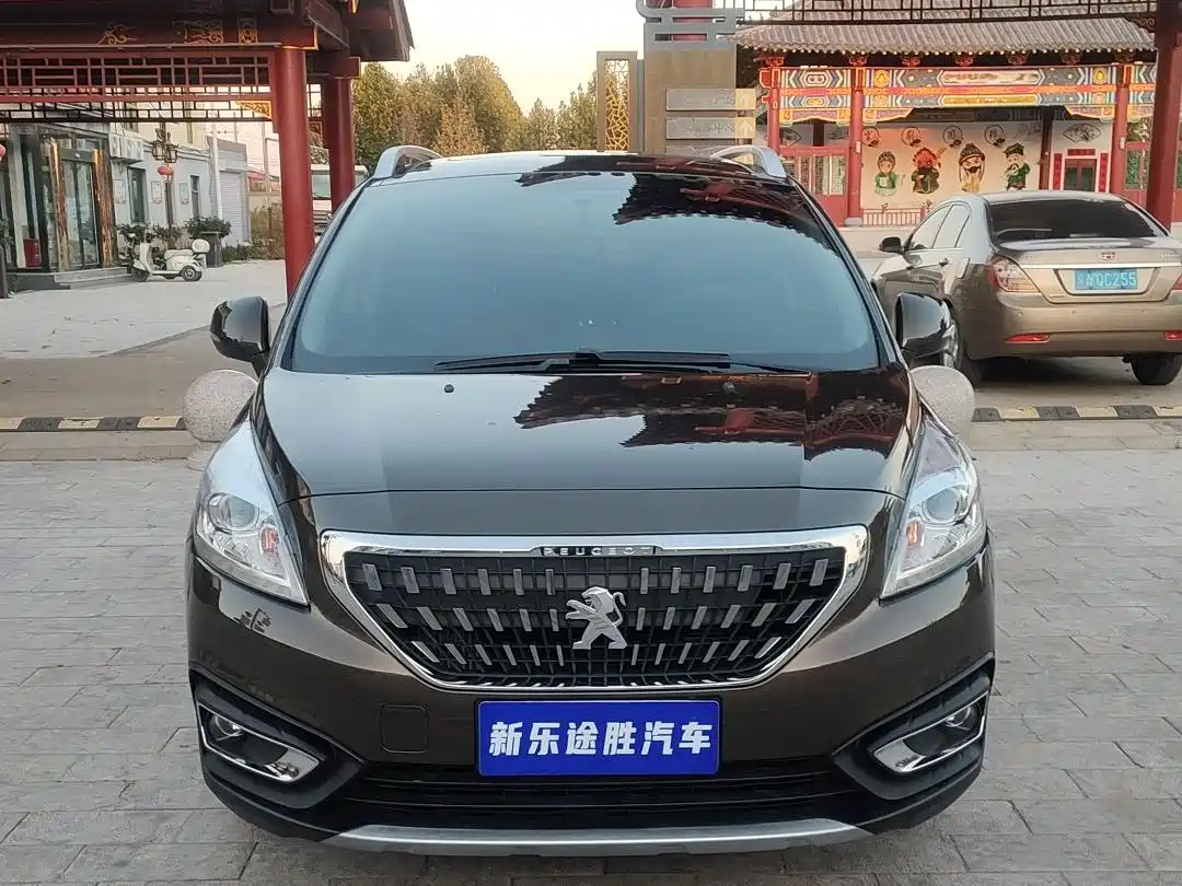 صورة 2 - Peugeot 3008