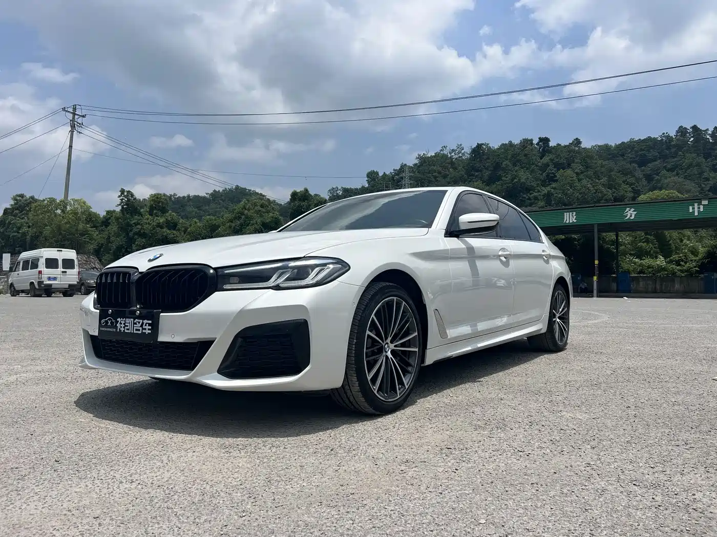 BMW 5 Series 2021 530Li Leading M Sport Package