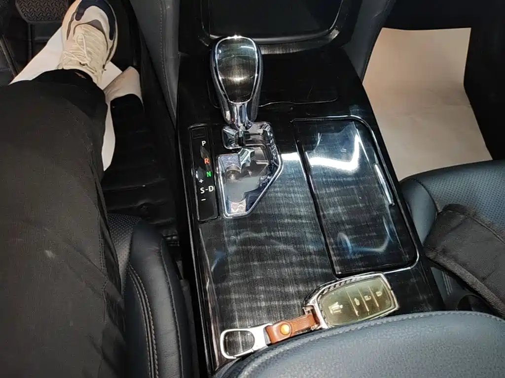 Toyota Crown 2015 2.5L Smart Edition фото 14