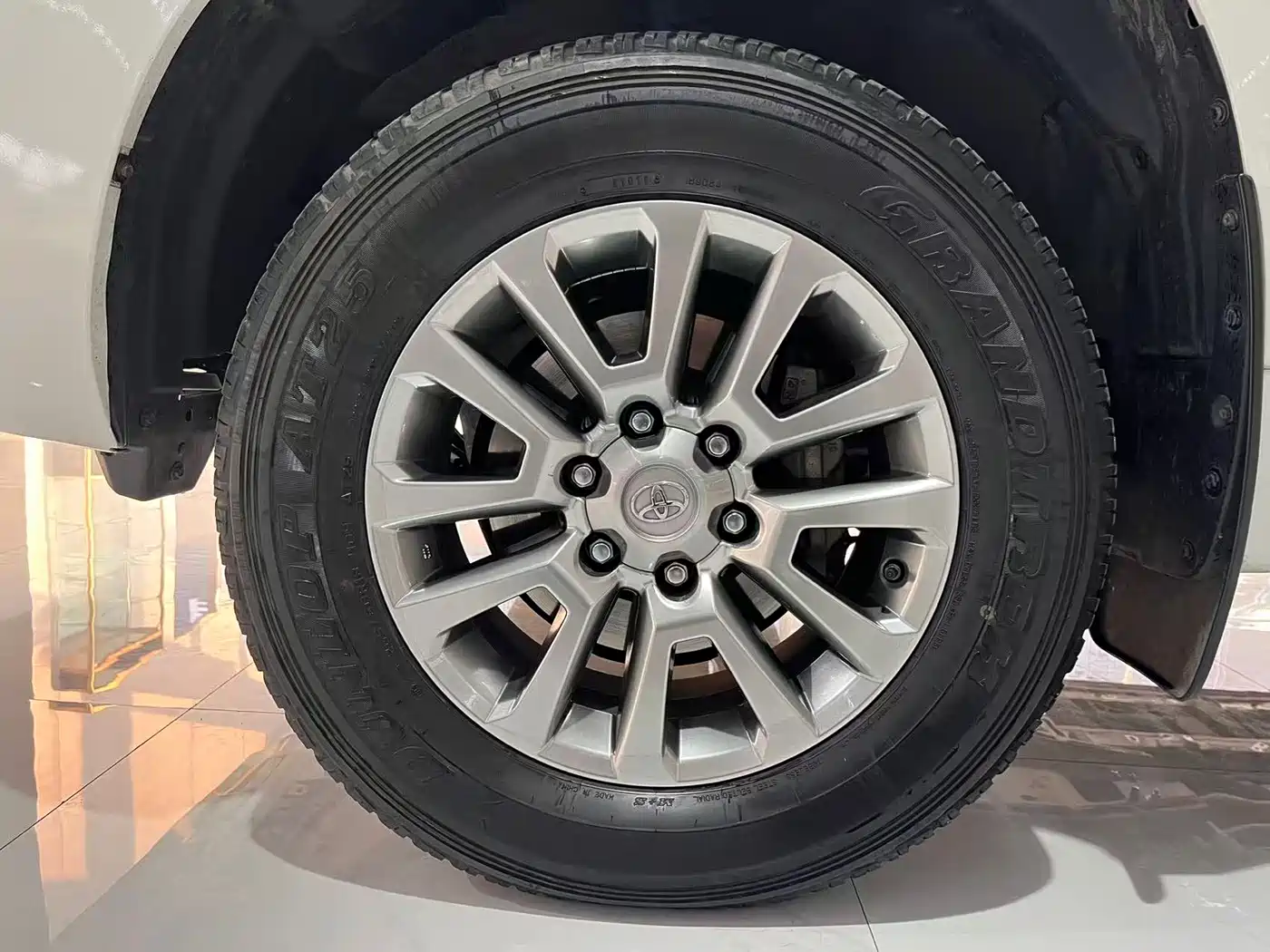 Toyota Prado 2018 3.5L Auto TX-L фото 12